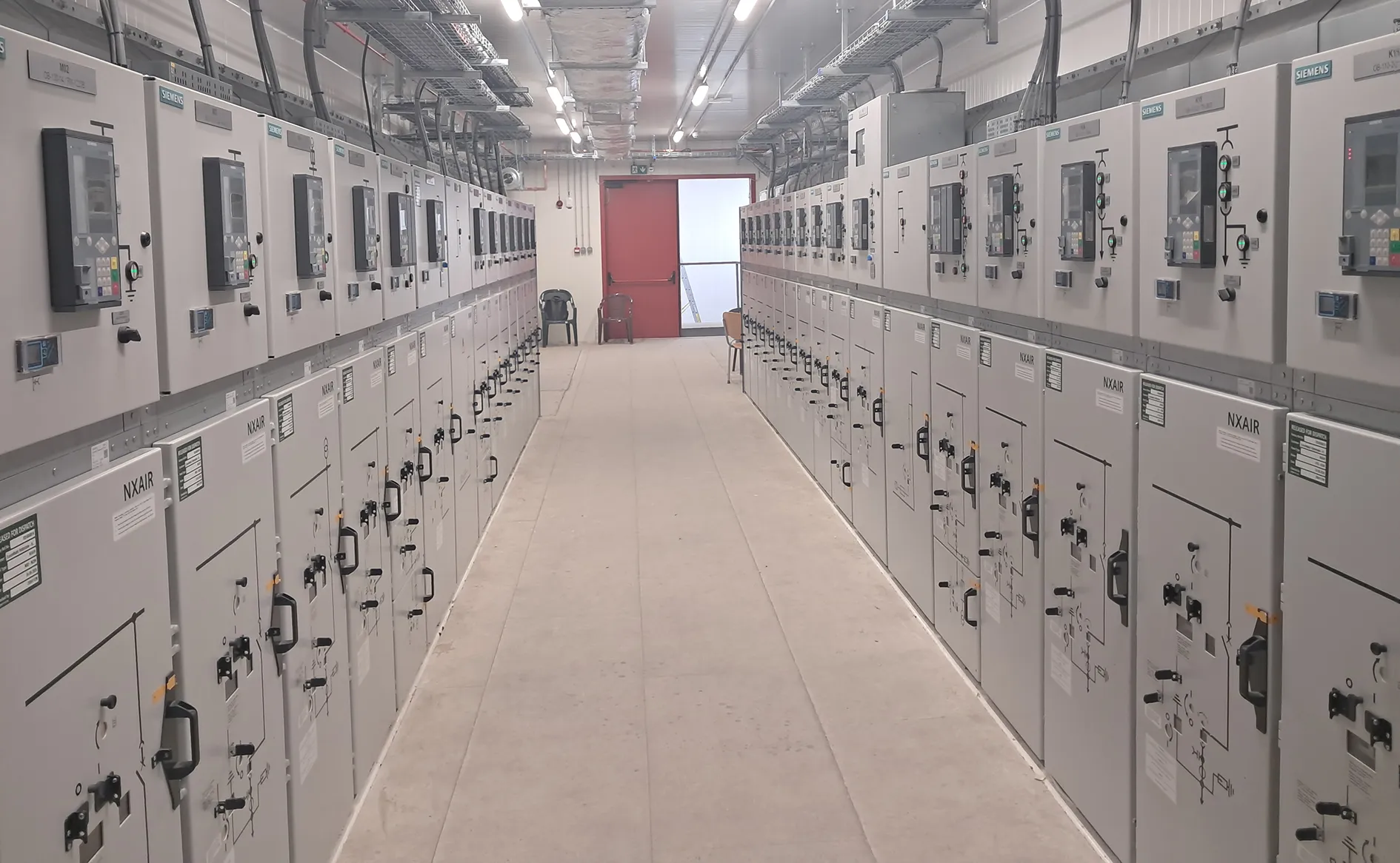 T5-MV switchgear installation